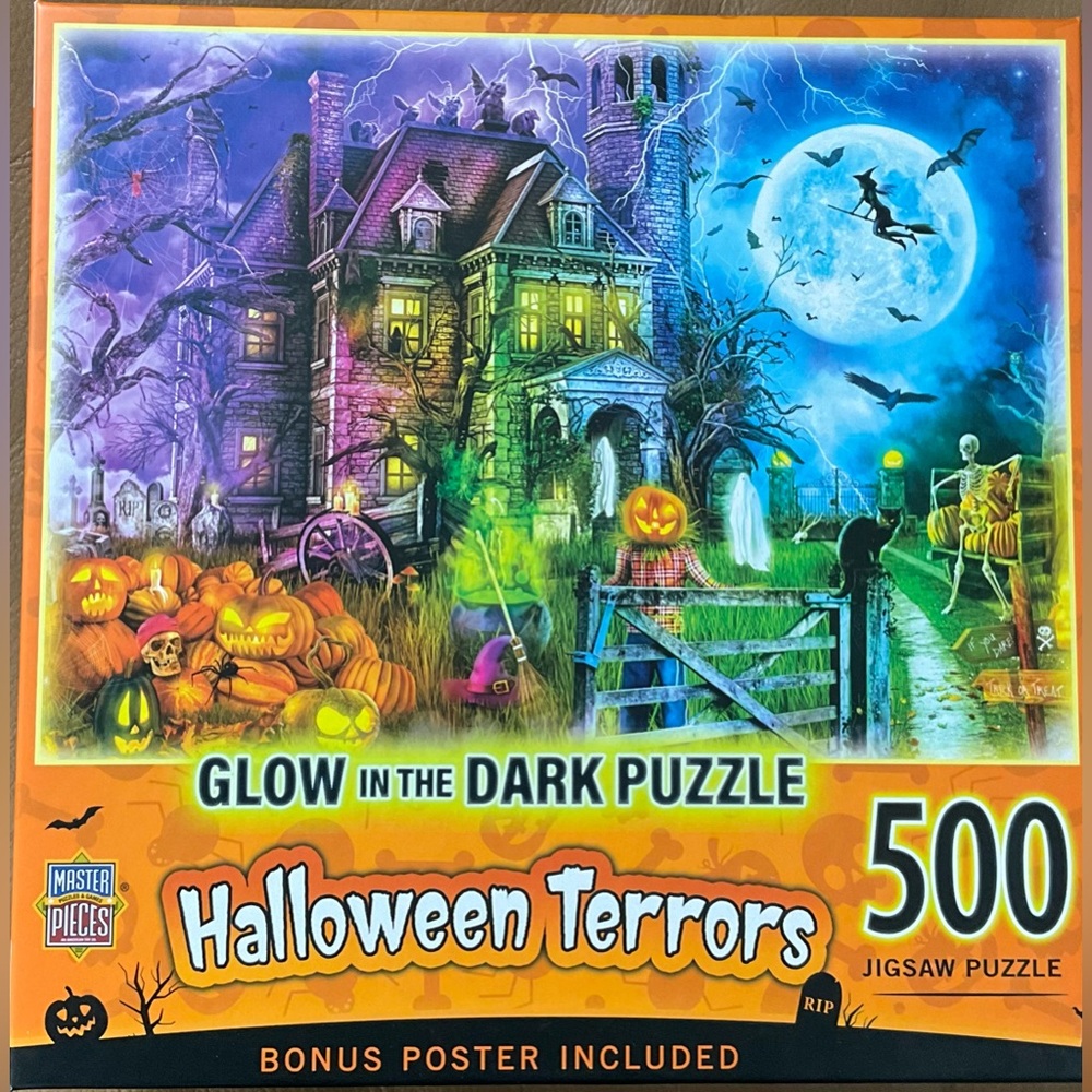 Masterpieces “Halloween Terrors” Glow in the Dark 500 piece puzzle